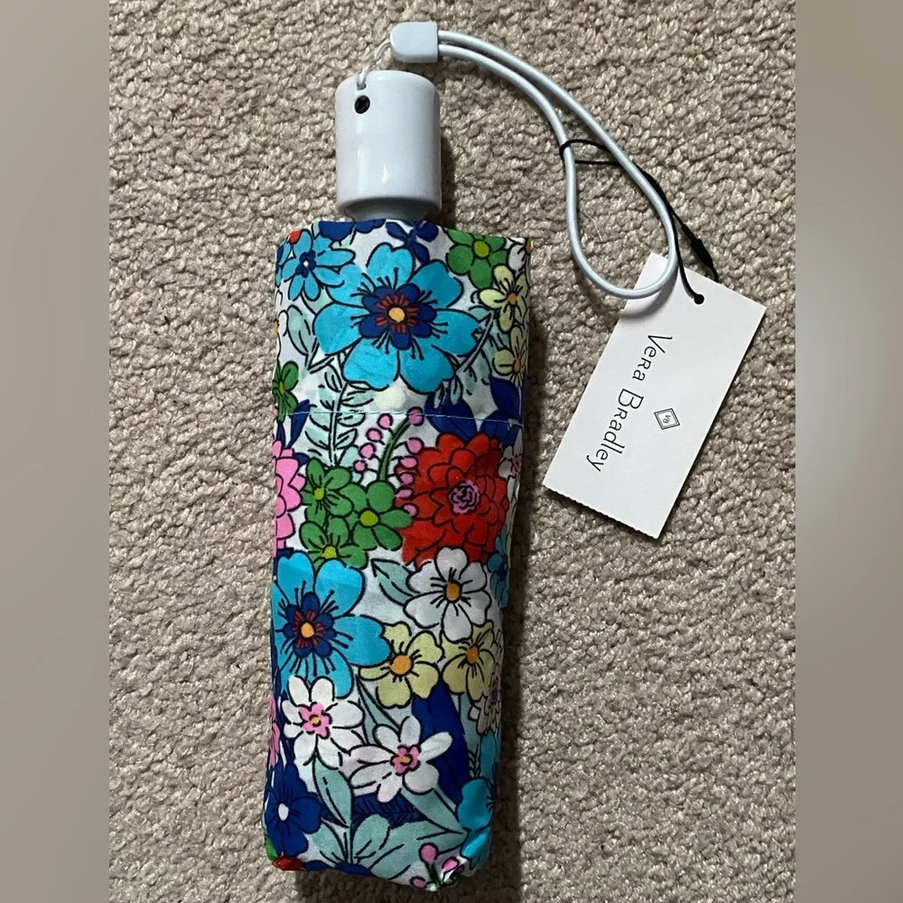 “Vera Bradley” Mini Umbrella- Far Out Floral Pattern - Picture 2 of 8